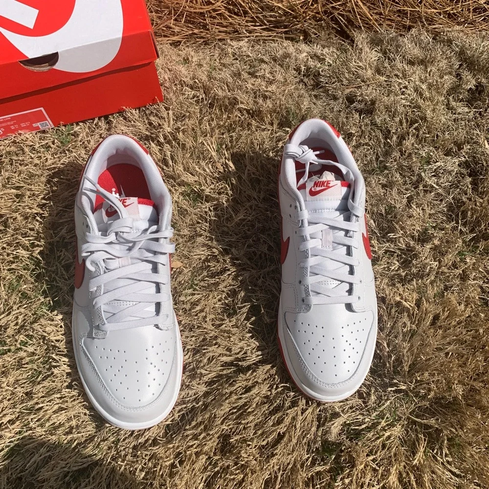 Nike Dunks Low Sz 9.5 mens 11 women - Picture 2 of 9